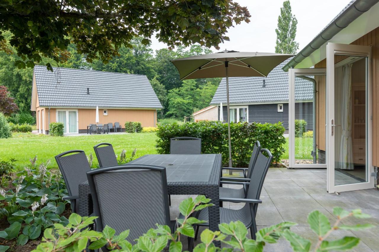 Villapark Ehzerburg อัลเมิน ภายนอก รูปภาพ