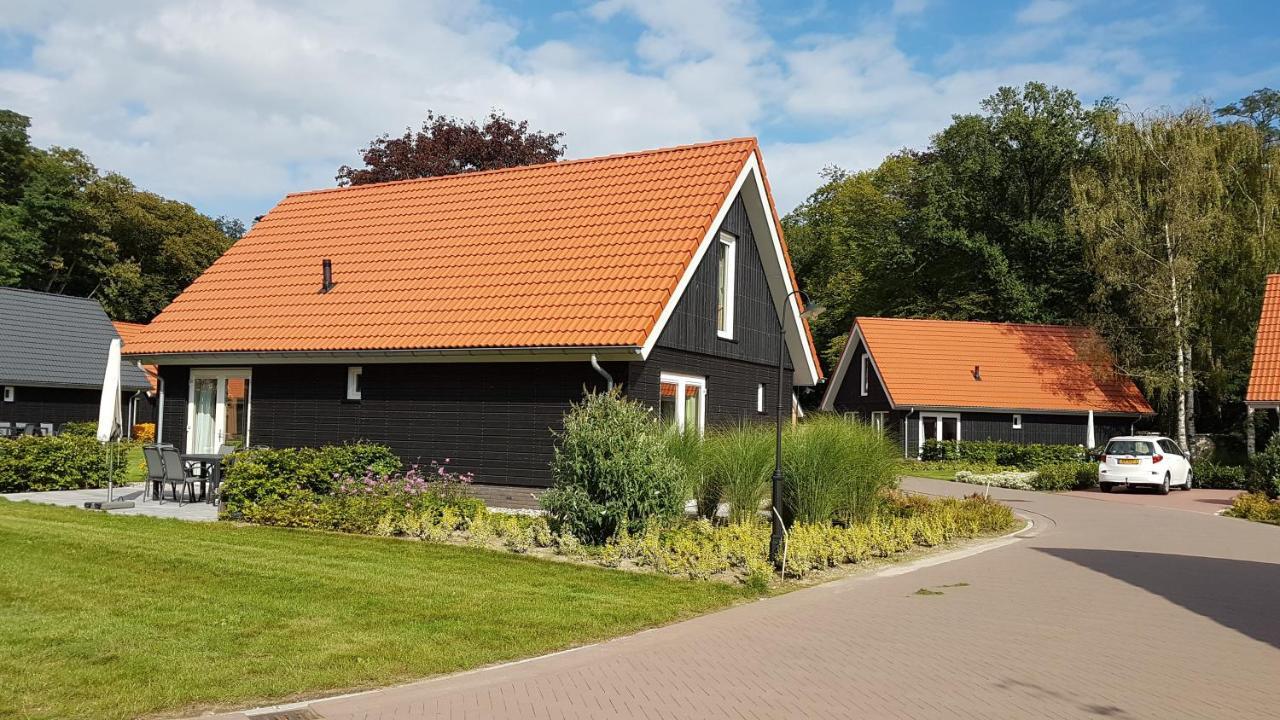 Villapark Ehzerburg อัลเมิน ภายนอก รูปภาพ